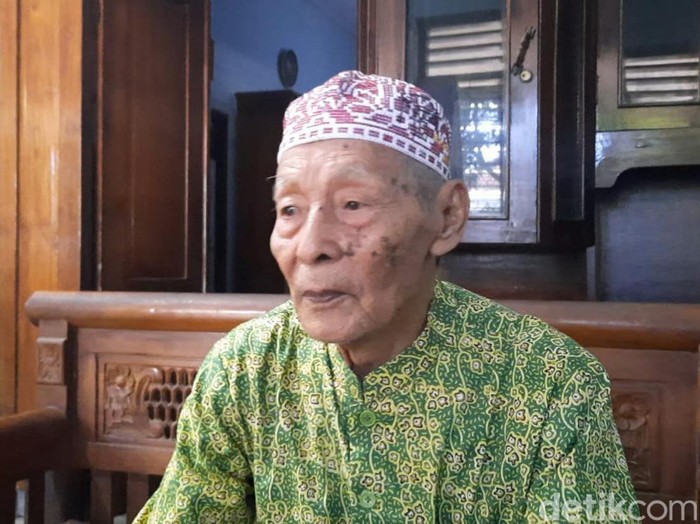 Makrus, Calon Jemaah Haji berusia 97 tahun asal Kabupaten Blitar