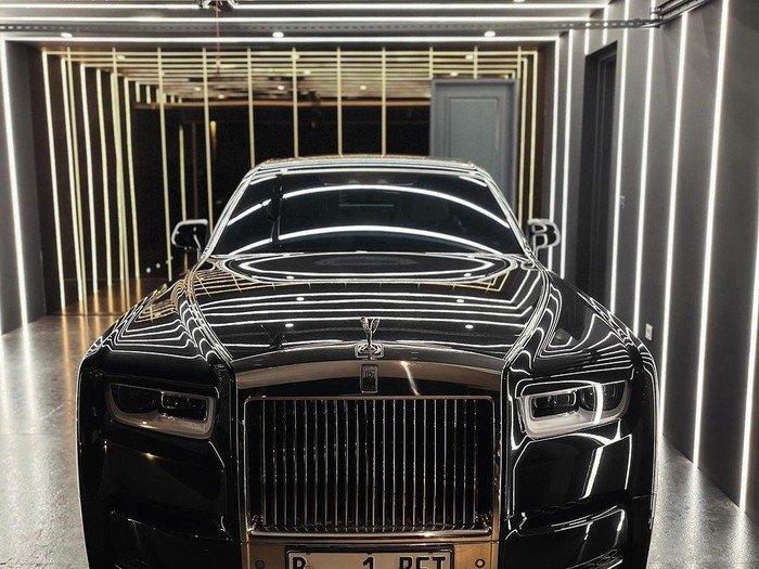 Rolls Royce Phantom 2004