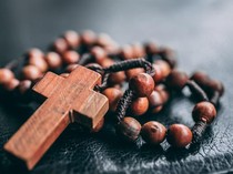 Doa Rosario Hari Sabtu, 25 Mei 2024: Peristiwa Gembira