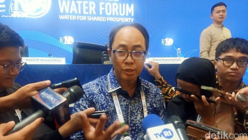 Staf Ahli Teknologi dan Industri Kementerian PUPR Endra Saleh Atmawidjaja saat ditemui dalam WWF ke-10 di Badung, Bali pada Kamis (23/5/2024). (Ni Made Lastri Karsiani Putri/detikBali)