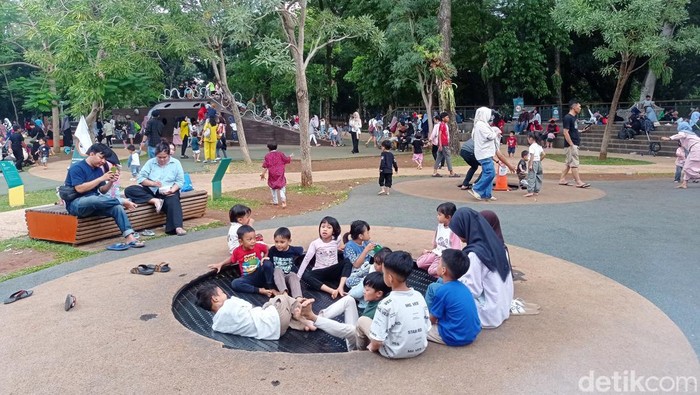 Suasana Tebet Eco Park (Taufiq/detikcom)