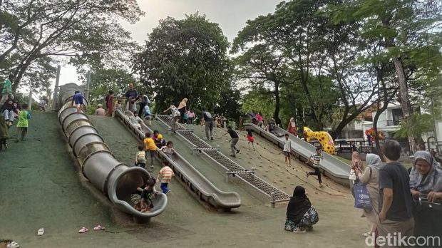 Suasana Tebet Eco Park (Taufiq/detikcom)