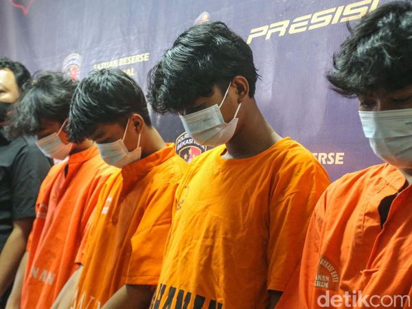Tampang Begal Motor di Bekasi yang Sasar Anak dan Wanita