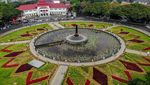Wajah Baru Alun-Alun Tugu Malang