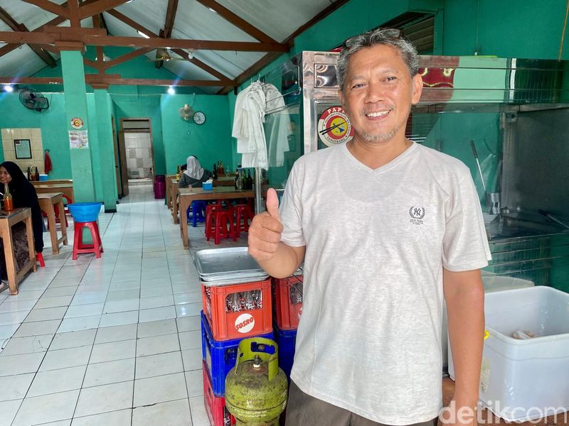 Wow! Warung Bakso di Tangerang Ini Sudah Ada Sejak 1967
