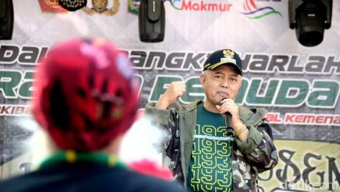 Bupati Malang Sanusi menghadiri Harlah GP Ansor di Pantai Balekambang.