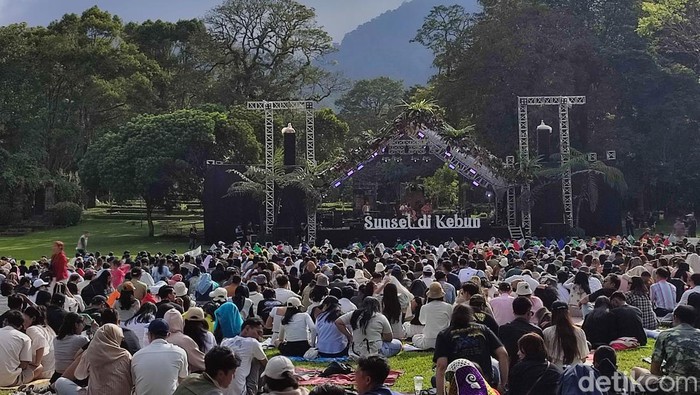Festival musik Sunset di Kebun di Kebun Raya Bali, Sabtu (25/5/2024). (Ahmad Firizqi Irwan/detikBali)