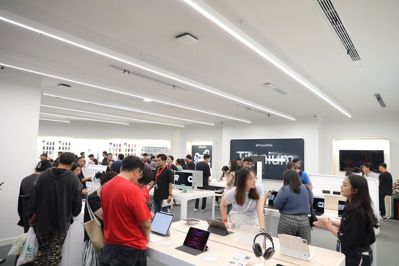iBox Apple Premium Partner Bandung