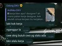 Chat WhatsApp random ini benar-benar bikin nyengir membacanya. Kok absurd banget ya, isi percakapannya? Aowkaowk.
