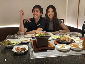 Momen Manis Kevin Aprilio Makan Malam Bareng Istri