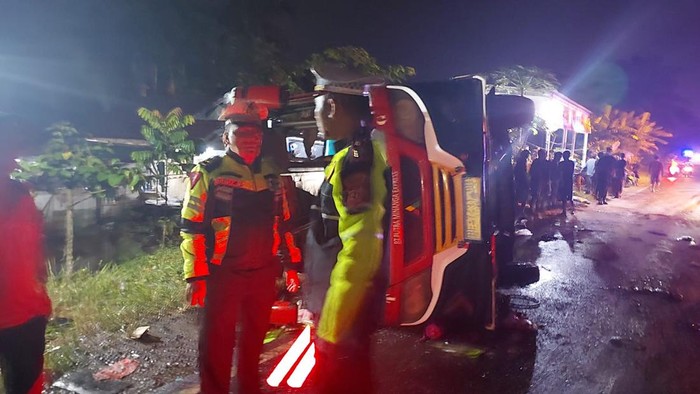 Tragedi Bus SDN: Kecelakaan Maut di Sumsel Tewaskan Dua, Belasan Luka-luka