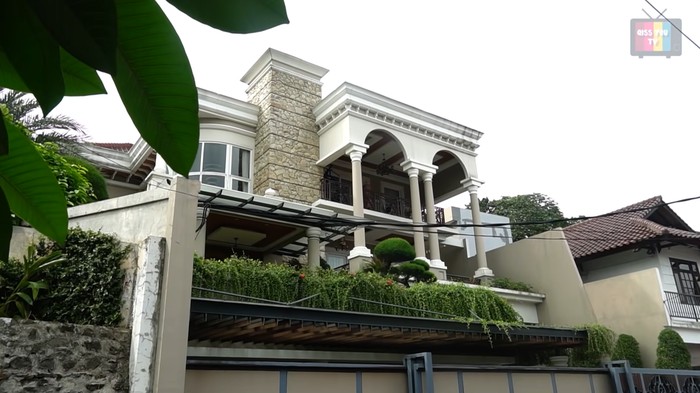 Rumah Denny Cagur