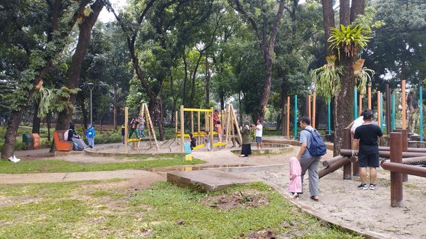 Suasana di Tebet Eco Park hari Sabtu (25/5/2024) (Belia/detikcom)
