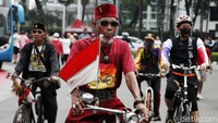 Kawasan ini juga ramai oleh aktivitas pesepeda. 