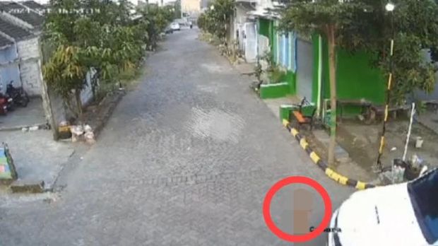 Balita Sidoarjo tewas terlindas mobil tetangga
