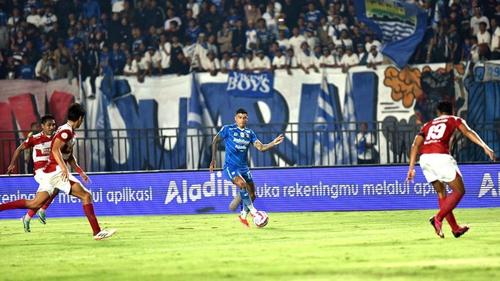 Ciro Alves di laga Persib Bandung vs Madura United di Stadion Si Jalak Harupat, Minggu (26/5/2024).