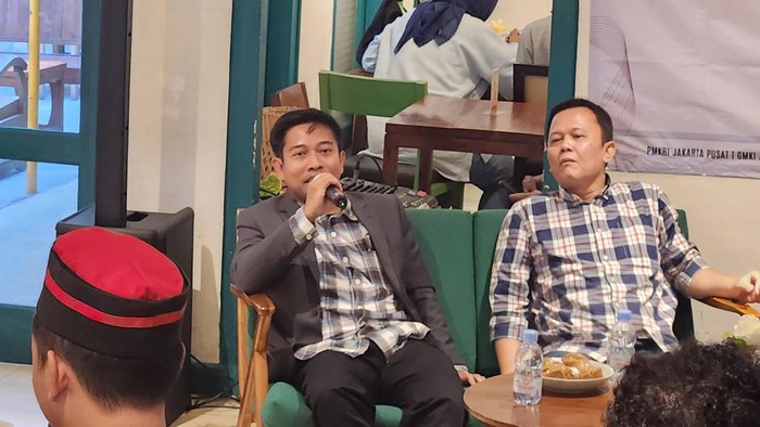 Ketua Divisi Teknis Penyelenggaraan Pemilu KPU Provinsi DKI Jakarta, Dody Wijaya, dalam diskusi yang diadakan oleh Cipayung Plus Jakarta dengan tema Menuju Pilkada Jakarta 2024 di Cikini, Jakarta Pusat, Minggu (26/5/2024).