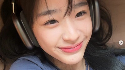 8 Foto Cantiknya Tontawan, Pemain How to Make Millions Before Grandma Dies