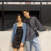 Setelah tampil jadi model video klip, Tu Tontawan mendapat kontrak eksklusif sebagai artis naungan GMMTV. Dia pun didapuk menjadi pemain utama series adaptasi manga Jepang, F4 Thailand bersama aktor populer Bright Vachirawit. Foto: dok. Instagram @tontawan