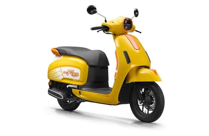 Honda NW F125.