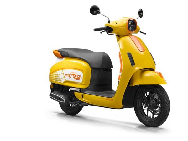 Ini Honda NW F125, Motor Matik Tampang Vespa yang Irit BBM