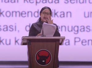 Puan Menangis, Ucap Terima Kasih ke Pendukung Ganjar-Mahfud di Pilpres