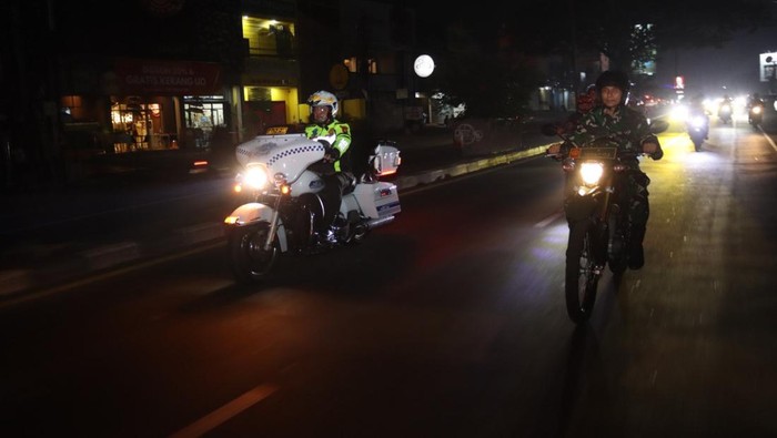 Polres Metro Depok menggelar patroli gabungan berskala besar bersama TNI dan Satpol PP Depok (dok. ist)