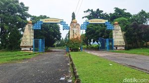 Potret Kota Mati di Lampung, Bangunan Terbengkalai hingga Jalan Rusak