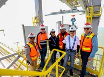 Tony Wenas Kunjungi Smelter Freeport di Gresik, Bulan Depan Beroperasi