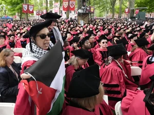 9 Negara Penyumbang Mahasiswa Asing Terbanyak ke Harvard Class of 2028