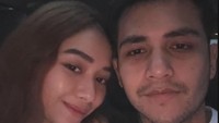 Rizky Alatas ungkap cara dia menjaga kepercayaan suami-istri dengan Adzana Bing Slamet. Menurutnya, kunci menjaga hubungan ini adalah membatasi diri. Foto: Instagram @rizkyalatas