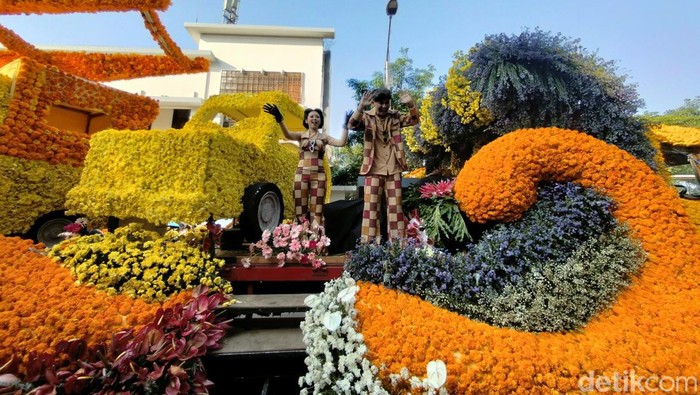 Semarak Surabaya Vaganza dalam memperingati Hari Jadi Kota Surabaya (HJKS) ke-731