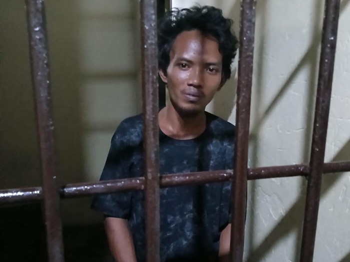 Tampang pria yang menganiaya ibu kandungnya di Parepare.