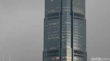 Dalam kondisi cuaca yang kabut dan berawan, Vivo X100 Pro bisa mengambil foto dengan zoom 10x tanpa mengorbankan detail objeknya. Foto: Virgina Maulita Putri/detikINET