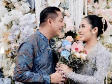 Hore! Ade Govinda Resmi Lamar Indi Arisa
