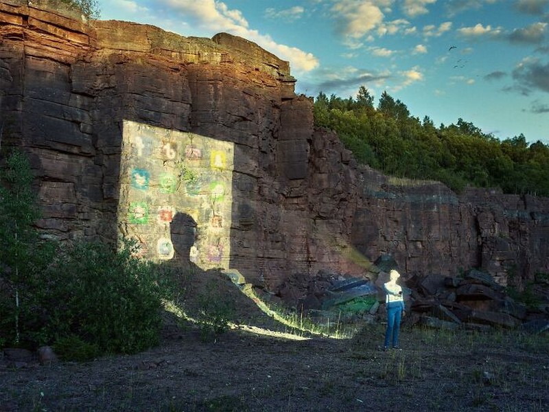 Foto Gabungkan Fanatsi dan Realitas