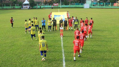 Gebyar Turnamen Sepak Bola Kemenpora di Cipedak Sr Sawah