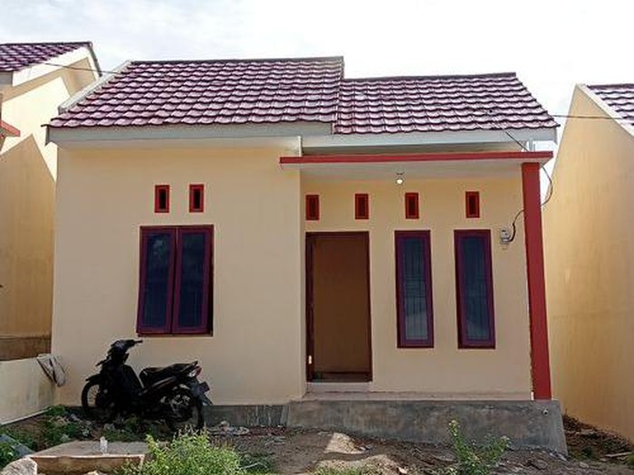 Tampilan depan rumah di Green Gawalise Mandiri II