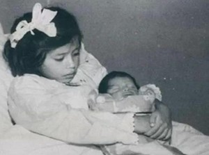 Kisah Pilu Lina Medina, Ibu Termuda yang Melahirkan di Umur 5 Tahun