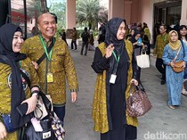 Momen Jemaah Maktour Berangkat ke Tanah Suci