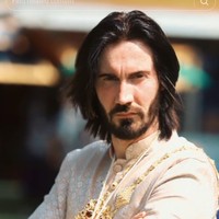 Potret Keanu Reeves yang viral dibagikan di TikTok mengejutkan netizen . Dalam berbagai video, kembaran pemain Matrix tersebut terlihat sedang melakukan berbagai aktivitas di Negeri Gajah. Foto: TikTok @tuktiklife