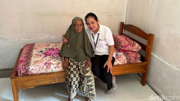 Kemensos renovasi rumah Nenek Aisyah di Aceh