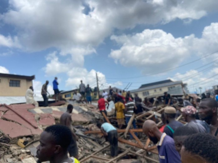 Masjid di Nigeria ambruk dan menewaskan 3 orang, Minggu (26/5/2024).