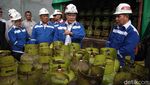 Momen Mendag Zulhas Bongkar Modus Penggurangan Isi Gas LPG 3 Kg