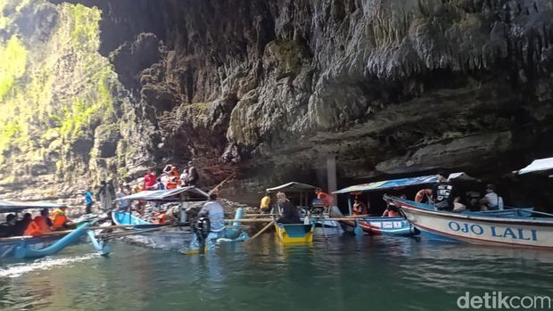 Objek wisata Green Canyon Pangandaran.