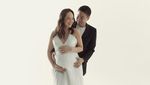 Kecantikan Pamela Bowie di Maternity Shoot Jadi Perhatian