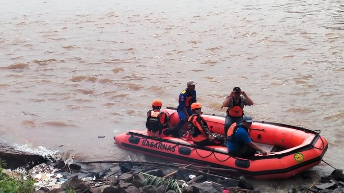 Tragedi di Sungai Cisadane: Pemuda Diduga Terjatuh Saat Menghindari Kejaran Geng