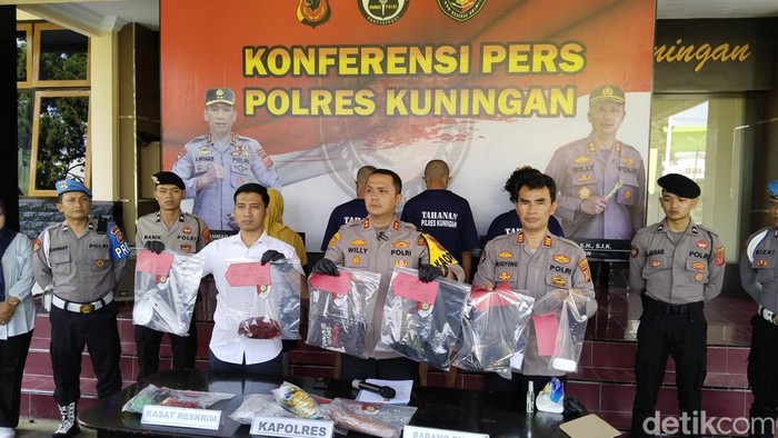 Polisi rilis pembunuhan pria di Kuningan.