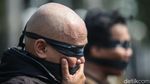 Potret Aksi Tolak Revisi UU Penyiaran di Gedung DPR