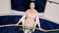 Request dari Raline, dia ingin ada baju yang merepresentasikan baju tradisional Indonesia di antara look-look yang dia kenakan untuk menghadiri Cannes, kata Sapto kepada Wolipop, Senin (27/5). (Foto: Dok. Sapto Djojokartiko)